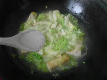 白菜炖豆腐的做法图解6