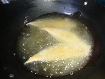 酥炸鳎米鱼的做法图解5