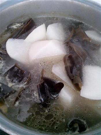白萝卜海带排骨汤的做法步骤5