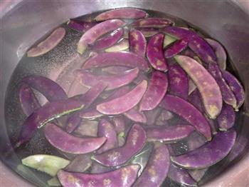 蒜蓉紫眉豆的做法图解2