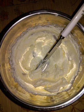 抹茶奶油蛋糕卷的做法步骤15