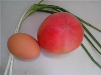 西红柿蛋花汤的做法步骤1