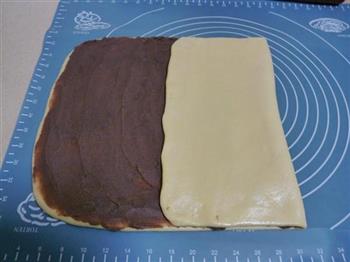 奶酪豆沙辫子面包的做法图解5