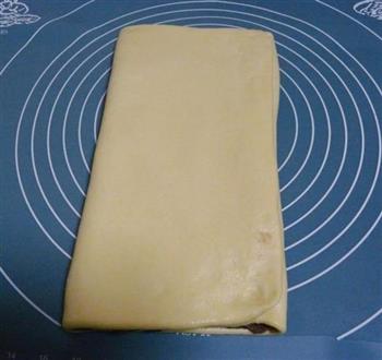 奶酪豆沙辫子面包的做法图解6