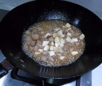 火龙果黑椒牛肉粒的做法步骤10
