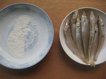 椒盐沙尖鱼的做法步骤3