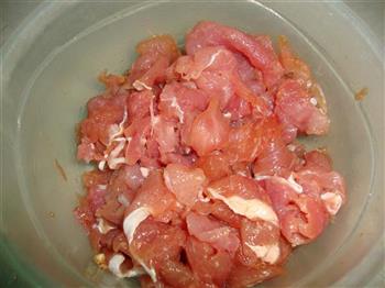 杏鲍菇炒肉片的做法步骤3