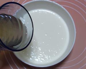 酸奶慕斯杯的做法步骤5