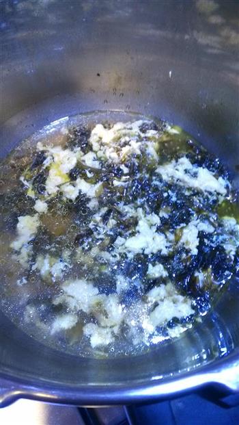 鸡汁紫菜蛋花汤的做法步骤5