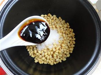蚝油黄豆的做法步骤4