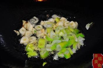大虾烧白菜的做法步骤3