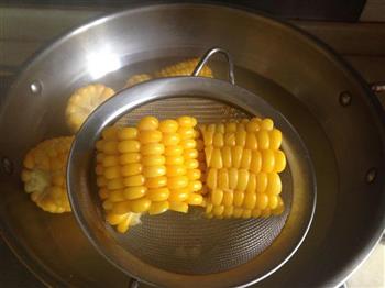 香烤玉米的做法步骤4