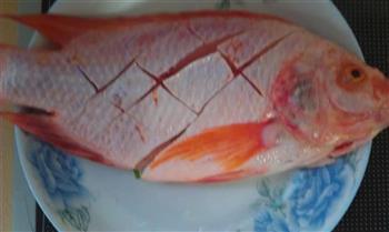 红烧鱼的做法步骤1