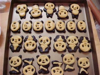 可爱熊猫曲奇饼干的做法步骤9
