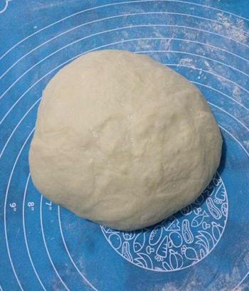 豆沙面包卷的做法步骤4