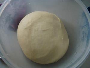 沙拉芝士面包的做法图解3
