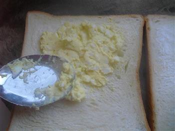 鸡蛋三明治的做法步骤5