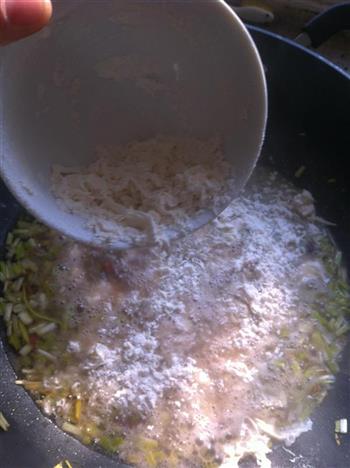 蒜黄花生疙瘩汤的做法步骤10