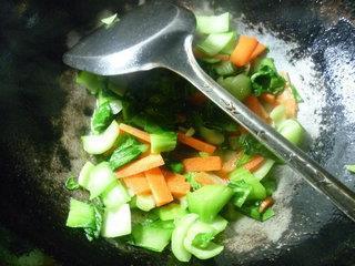 胡萝卜炒青菜的做法步骤8