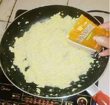沙拉鸡蛋豆腐的做法步骤5