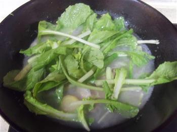 小白菜排骨汤的做法图解2