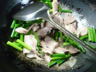 蒜薹炒猪头肉的做法步骤5