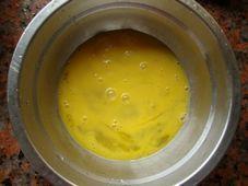 木瓜牛奶蒸蛋的做法步骤2
