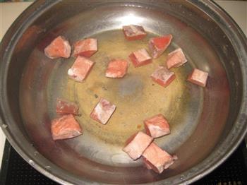 大萝卜烧牛肉的做法图解2
