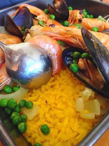 西班牙海鲜饭的做法步骤9