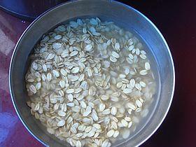 板栗小米粥的做法步骤2
