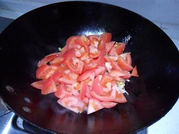 番茄疙瘩汤的做法步骤5