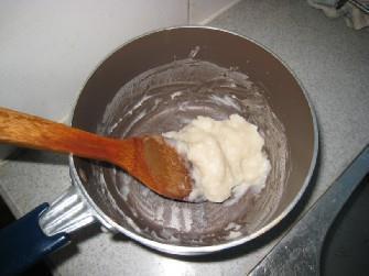汤种卡仕达辫子面包的做法步骤2