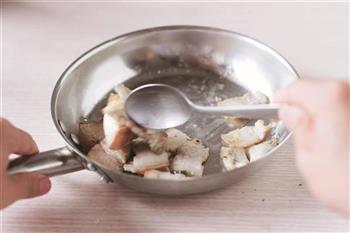 砂锅炖菜的做法图解1