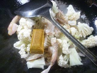 咖喱虾蛄花菜的做法步骤6