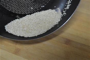 芝麻盐拌豆苗的做法图解5
