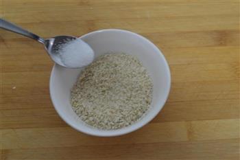 芝麻盐拌豆苗的做法步骤7