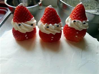 圣诞草莓蛋糕的做法步骤10