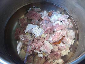 咖喱土豆牛肉的做法步骤2