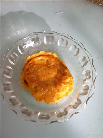 胡萝卜虾皮鸡蛋饼的做法步骤3