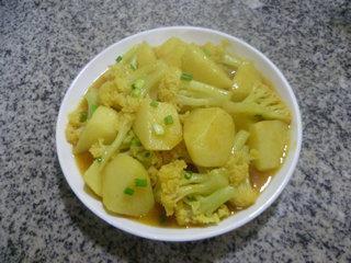 咖喱土豆花菜的做法步骤13