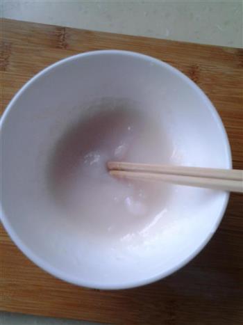 鱼茸小米青菜粥的做法步骤2