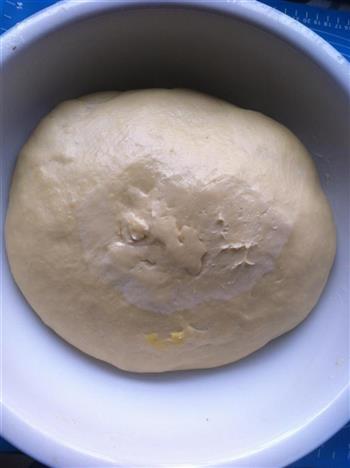 豆沙小面包的做法步骤4