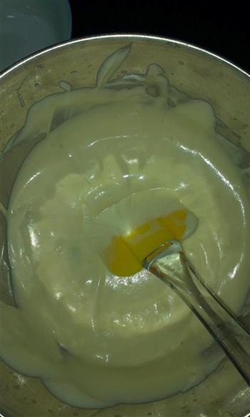 奶香提子戚风蛋糕卷的做法步骤10