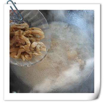 虾干榨菜肉丝面的做法步骤5