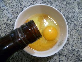 菜脯鸡蛋炒饭的做法步骤2