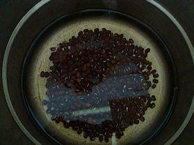 四米红豆粥的做法步骤2