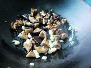 蚝油香菇西兰花的做法步骤7