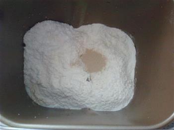 奶油卷面包的做法步骤2
