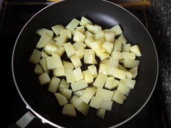 孜然土豆块的做法步骤7