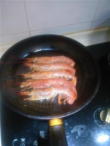 干烧大虾的做法步骤1